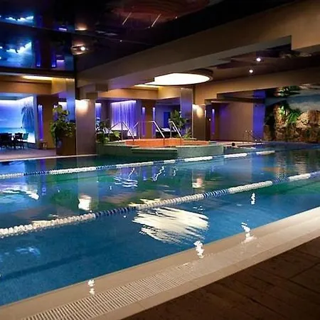 Elephant Vibe Rin Grand *